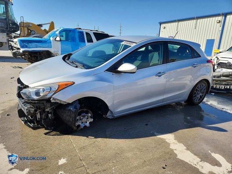 2017 HYUNDAI ELANTRA GT BASE – Lot 74040605 auction photo