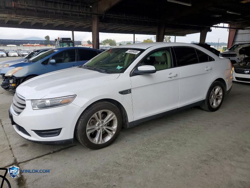 2015 FORD TAURUS SEL – Lot 74088485 auction photo