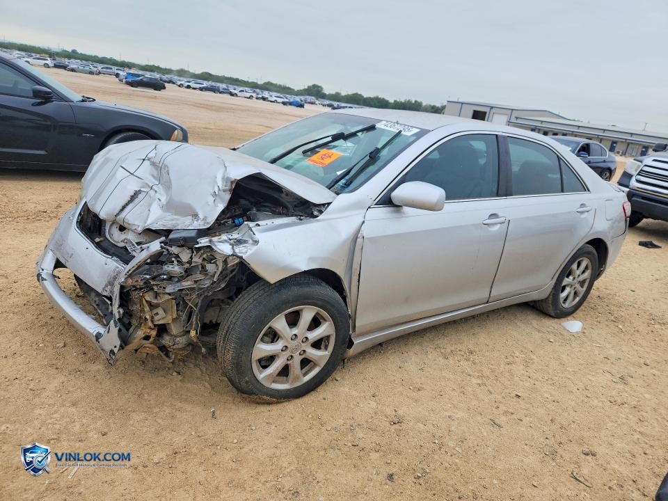 2011 TOYOTA CAMRY – Lot 74367295 auction photo