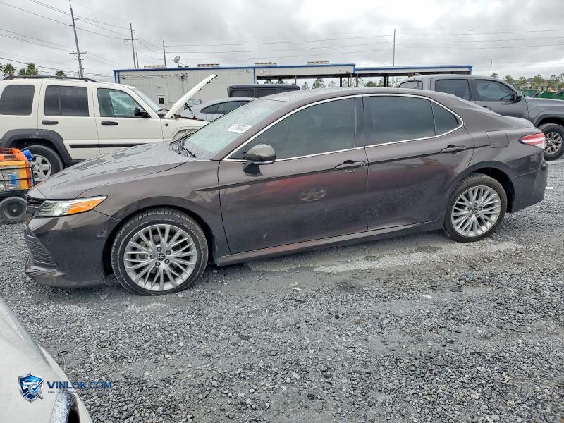 2018 TOYOTA CAMRY – Lot 74758305 auction photo