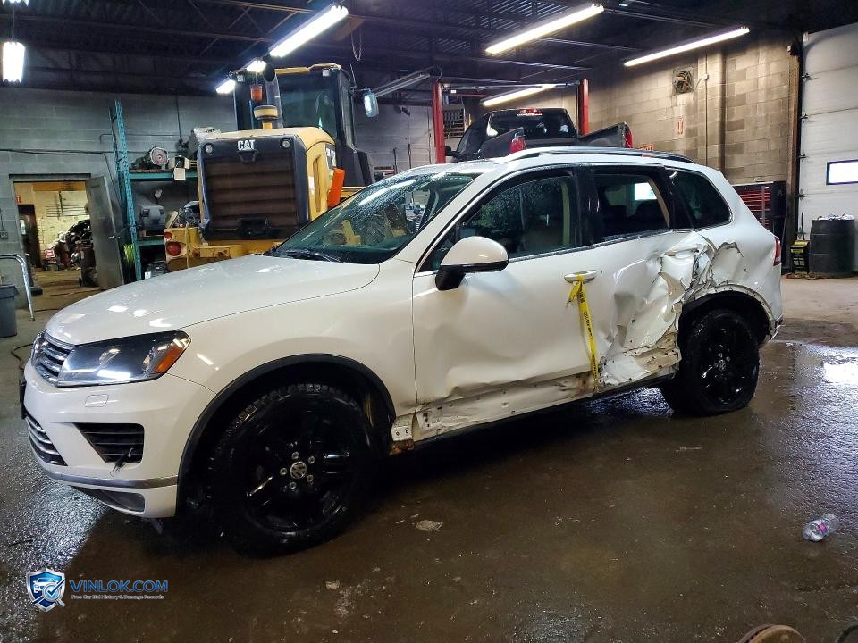 2015 VOLKSWAGEN TOUAREG V6 – Lot 74869935 auction photo