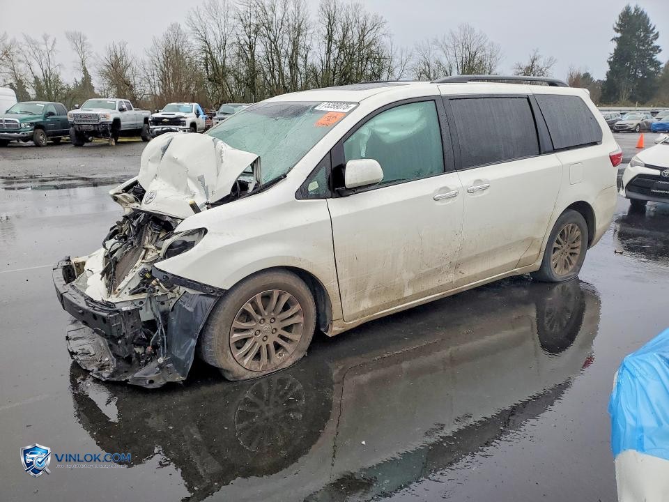 2017 TOYOTA SIENNA – Lot 75399075 auction photo