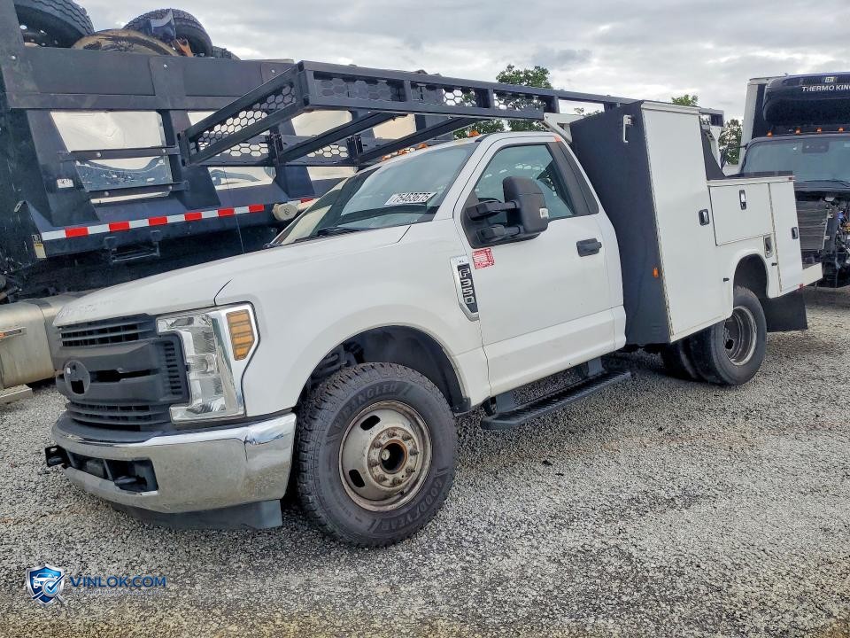 2019 FORD F350 SUPER DUTY UTILITY / SERVICE TRUCK – Lot 75463675 auction photo