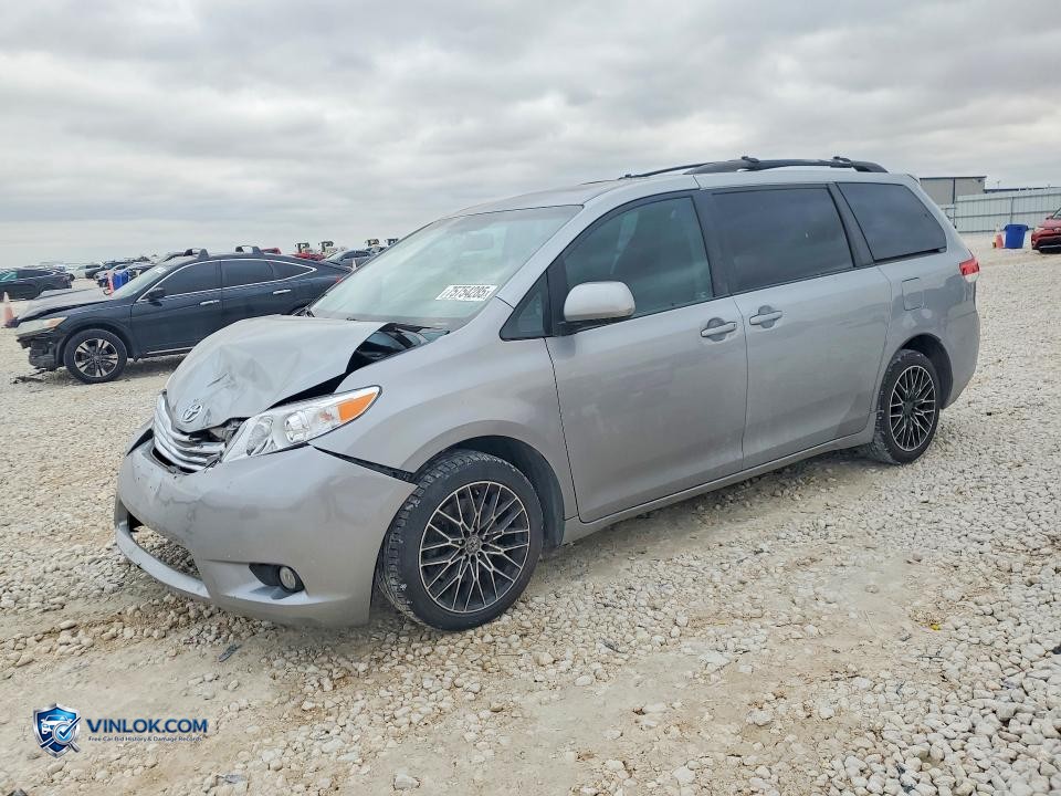 2012 TOYOTA SIENNA XLE – Lot 75754285 auction photo