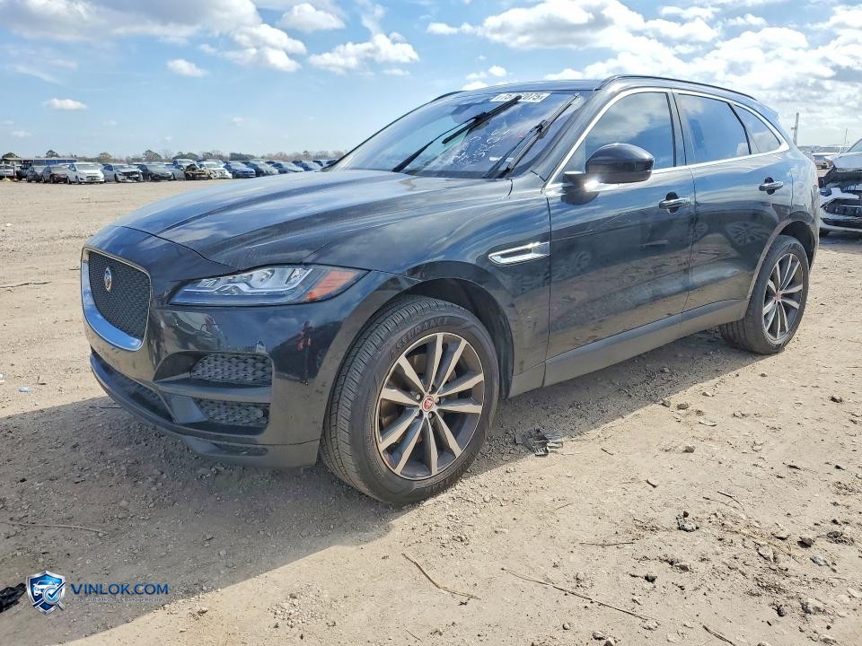 2017 JAGUAR F-PACE PRESTIGE – Lot 75762075 auction photo