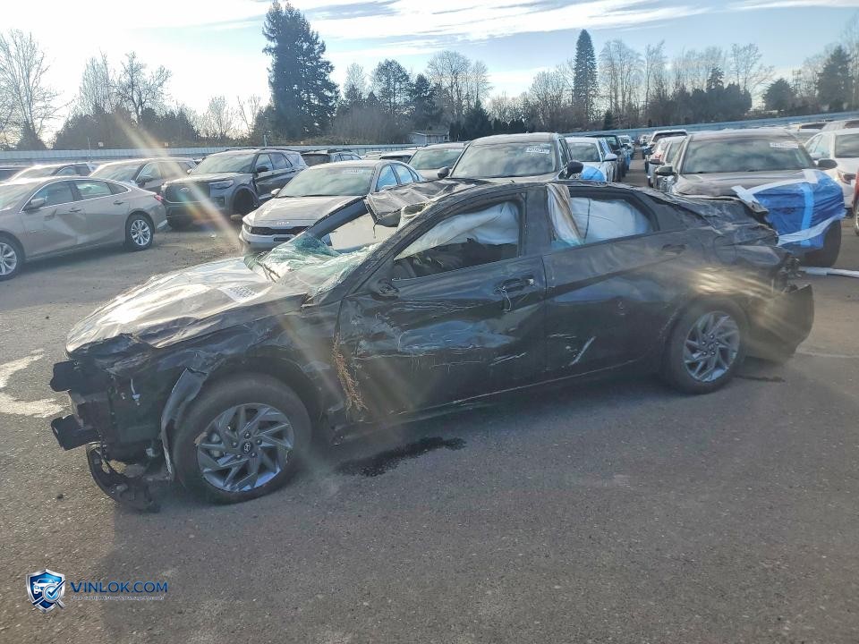 2024 HYUNDAI ELANTRA SEL – Lot 75883555 auction photo