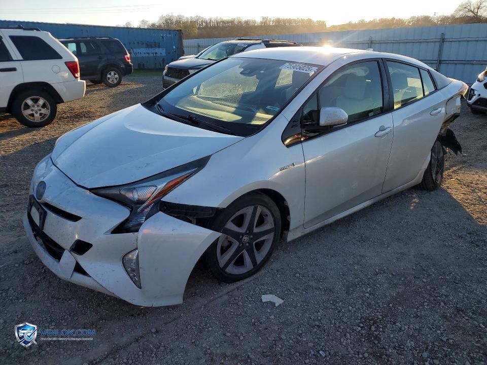 2016 TOYOTA PRIUS THREE TOURING – Lot 75905025 auction photo