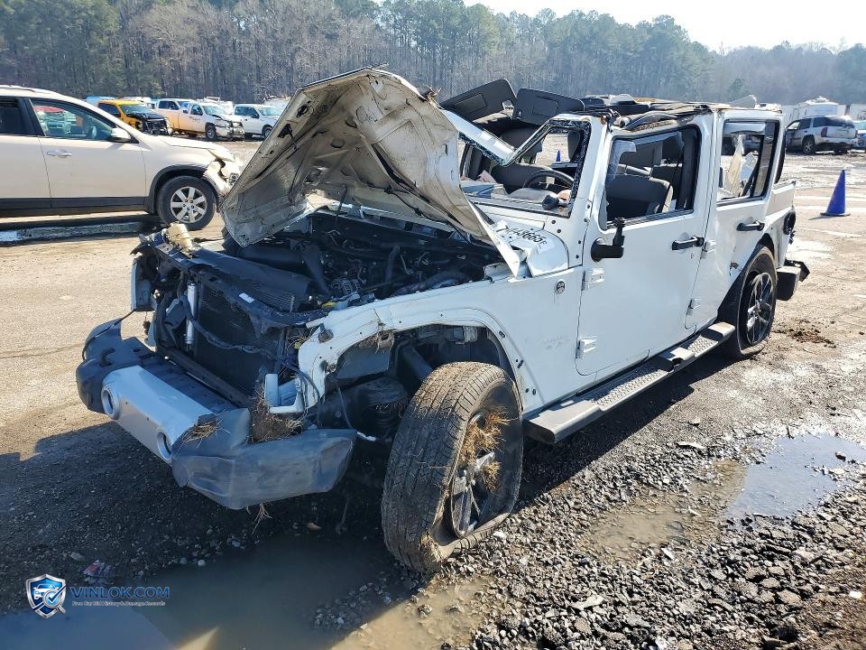 2010 JEEP WRANGLER UNLIMITED SAHARA – Lot 76143665 auction photo