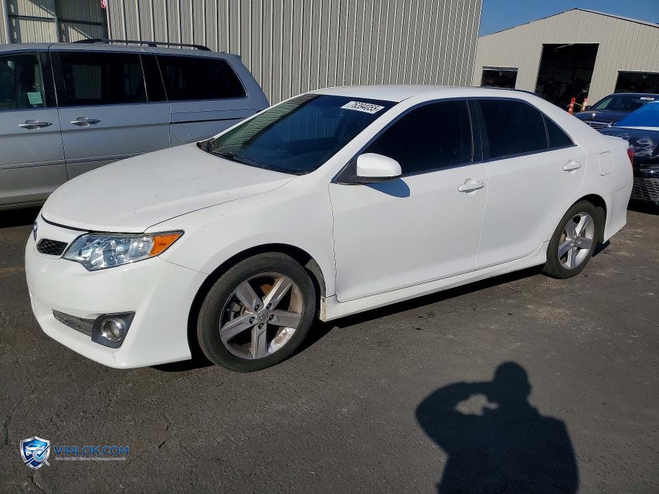 2014 TOYOTA CAMRY SE – Lot 76394055 auction photo