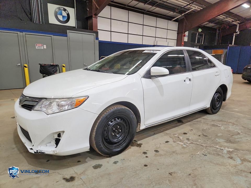 2013 TOYOTA CAMRY L – Lot 77352925 auction photo