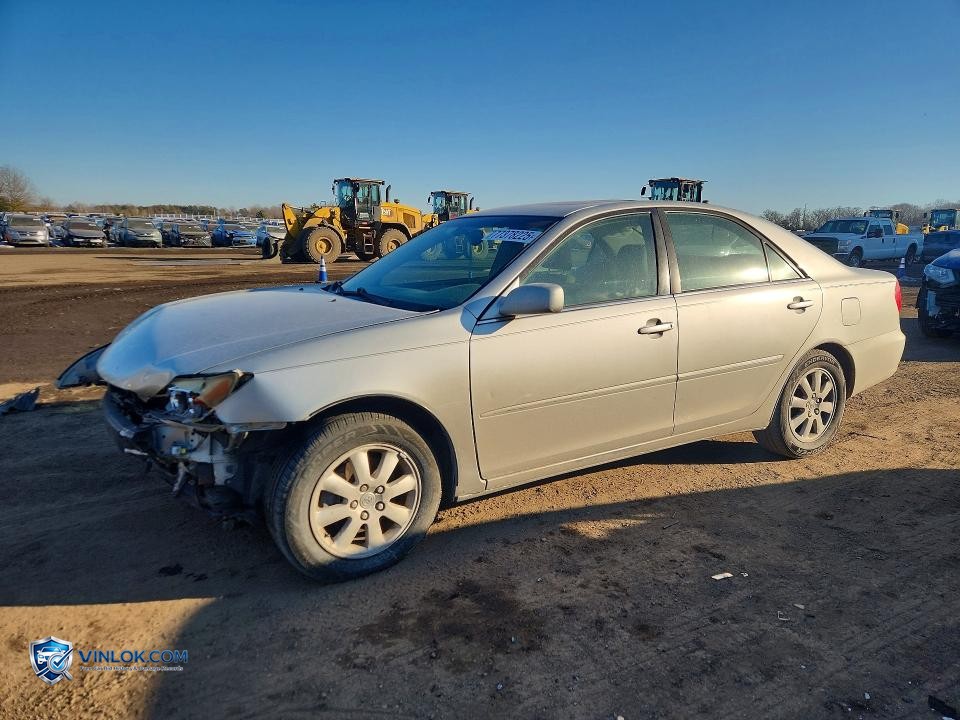 2004 TOYOTA CAMRY – Lot 77378225 auction photo