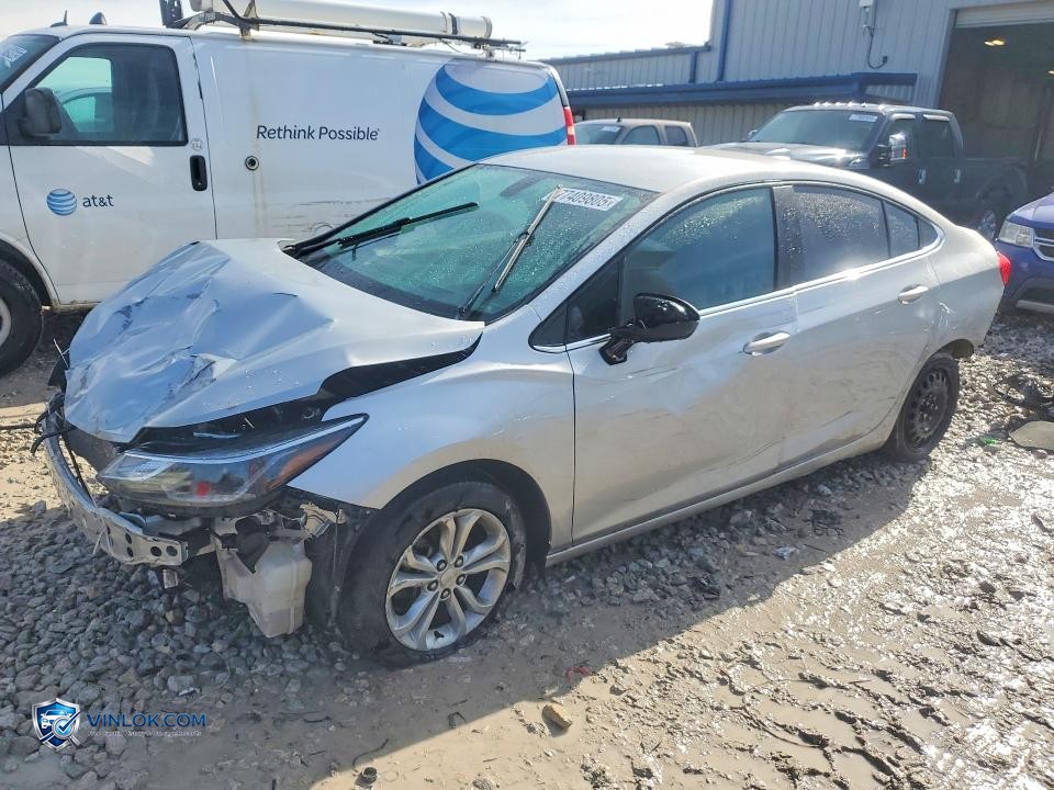 2019 CHEVROLET CRUZE LT – Lot 77409805 auction photo
