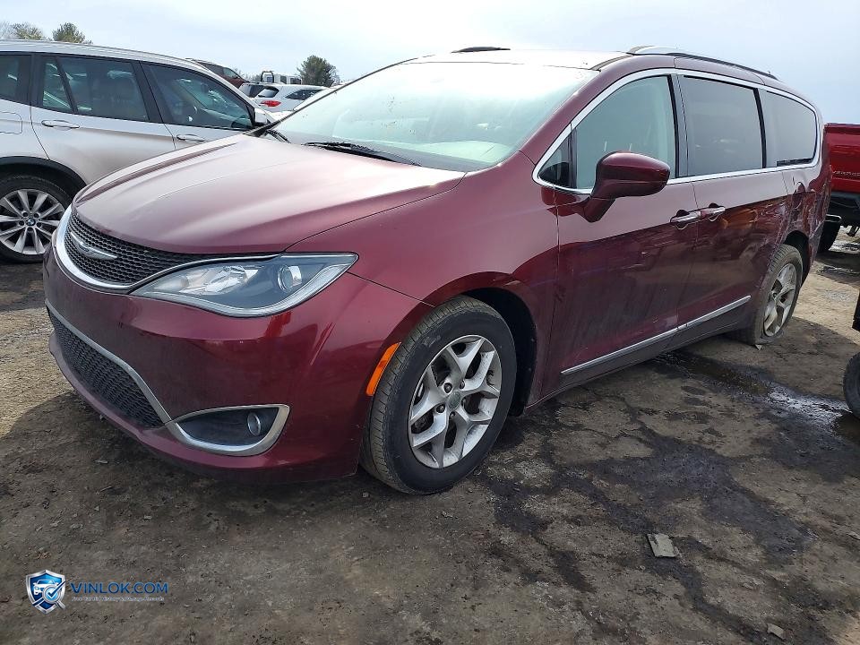 2018 CHRYSLER PACIFICA TOURING L PLUS – Lot 77441135 auction photo