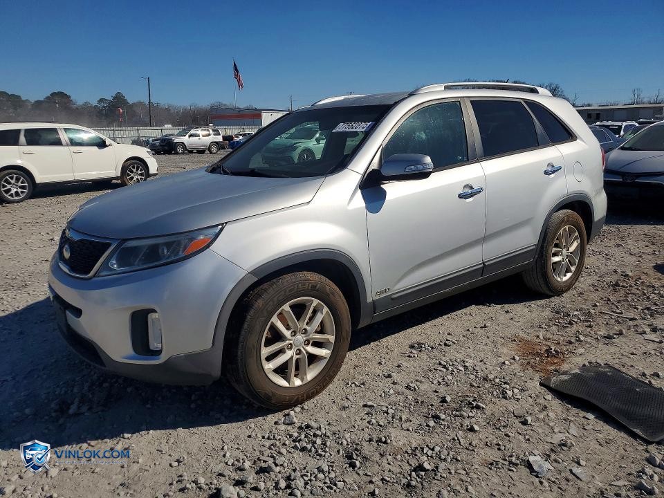 2015 KIA SORENTO LX – Lot 77562875 auction photo