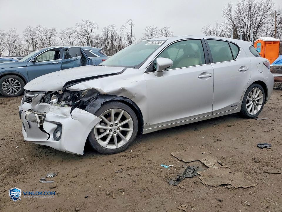 2011 LEXUS CT 200 – Lot 77689255 auction photo