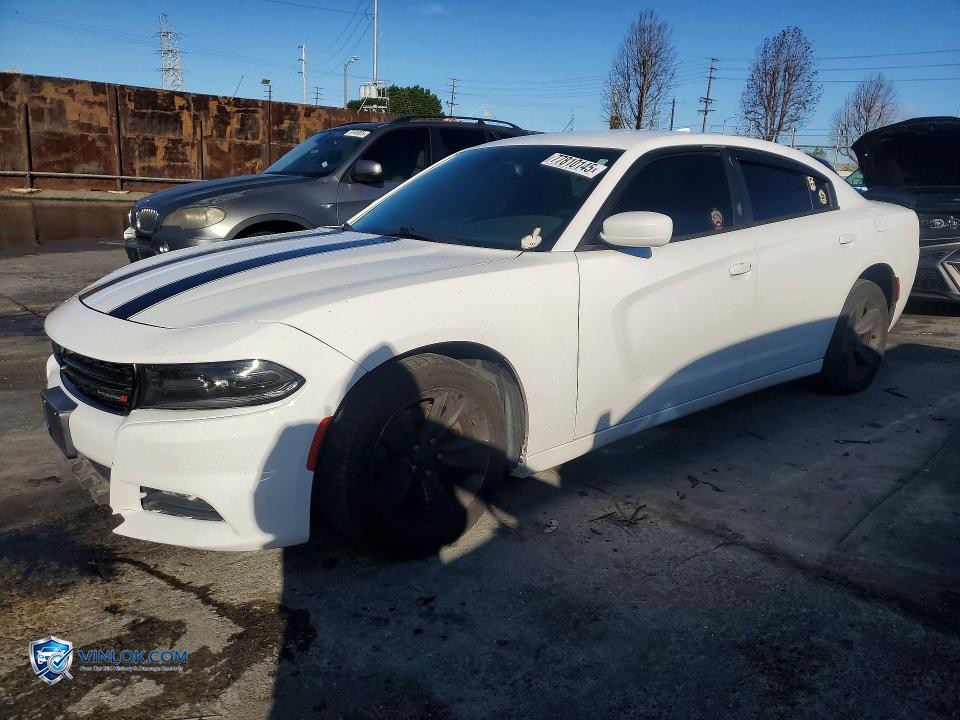 2016 DODGE CHARGER SXT – Lot 77810145 auction photo