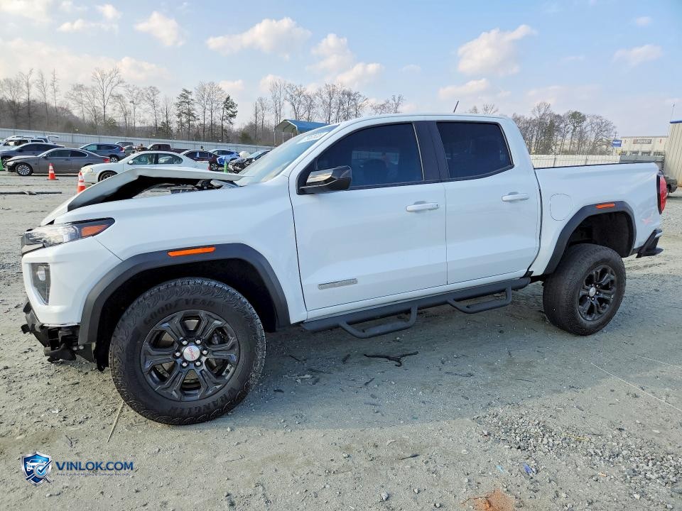 2024 GMC CANYON ELEVATION – Lot 77952635 auction photo