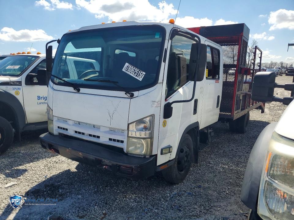 2009 ISUZU NPR CREW CAB FLATBED TRUCK – Lot 78062515 auction photo