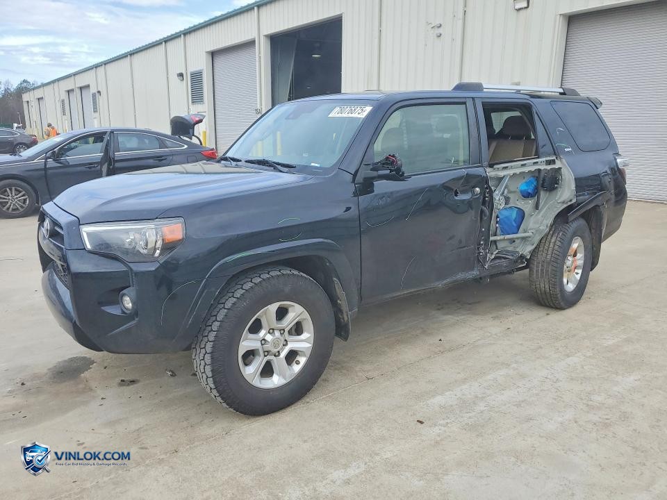 2021 TOYOTA 4RUNNER SR5 – Lot 78076875 auction photo