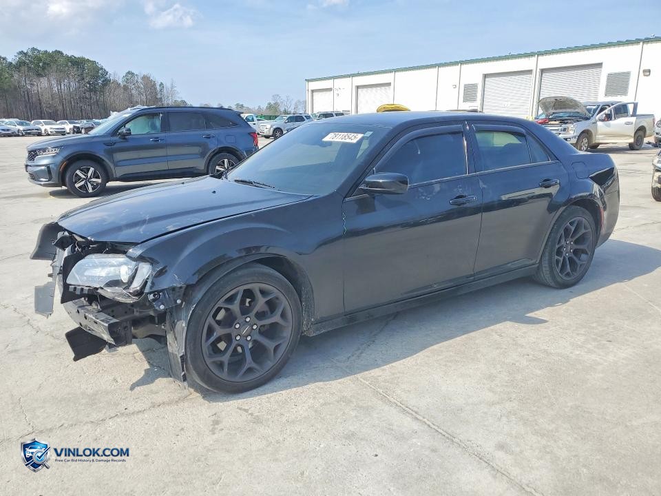 2019 CHRYSLER 300 TOURING – Lot 78118545 auction photo