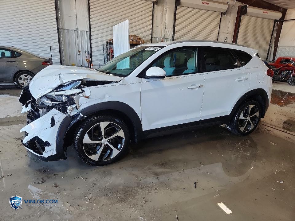 2016 HYUNDAI TUCSON SPORT – Lot 78711965 auction photo