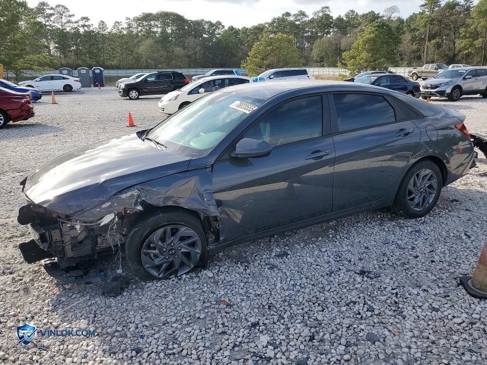 2024 HYUNDAI ELANTRA SEL – Lot 78820555 auction photo