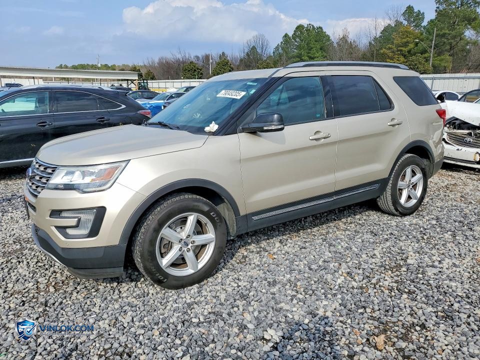 2017 FORD EXPLORER XLT – Lot 79049205 auction photo