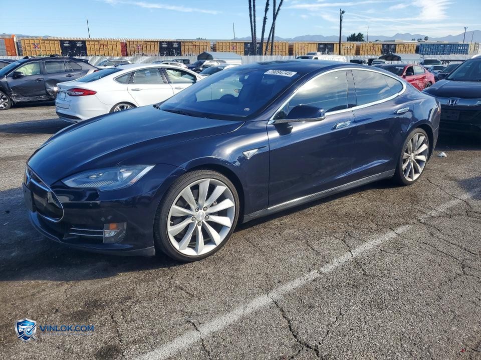2014 TESLA MODEL S – Lot 79094745 auction photo
