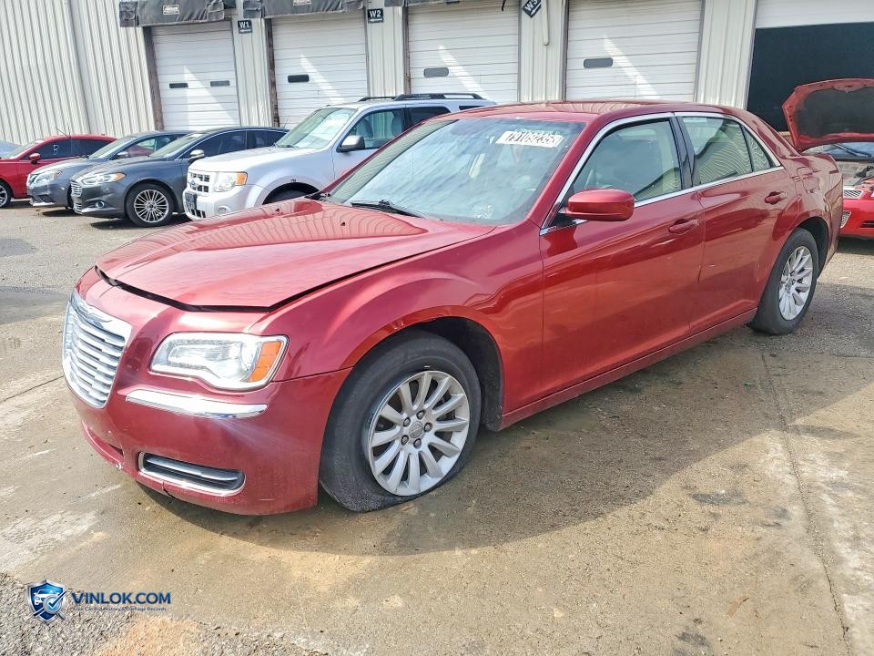 2012 CHRYSLER 300 – Lot 79109235 auction photo