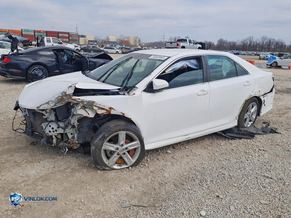 2013 TOYOTA CAMRY SE – Lot 79302065 auction photo