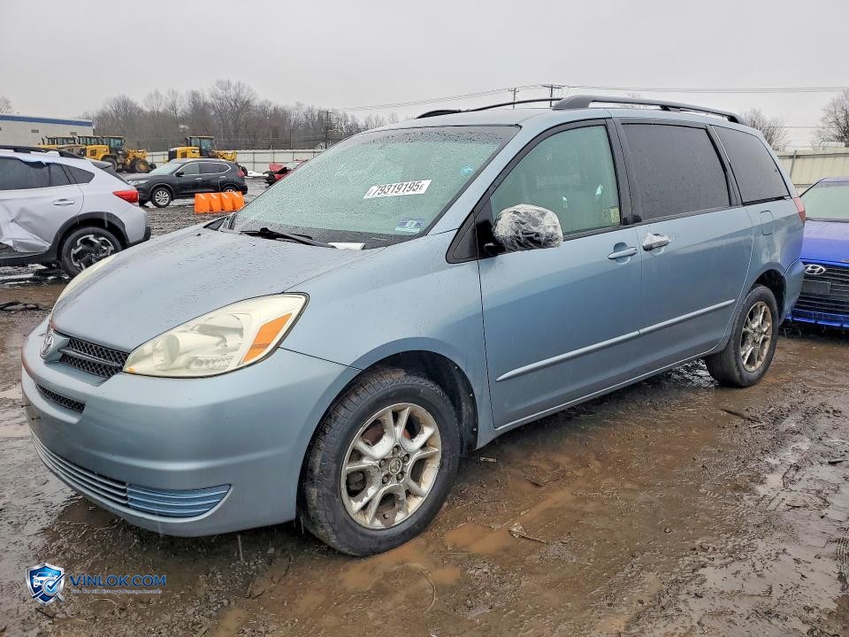 2004 TOYOTA SIENNA LE 7 PASSENGER – Lot 79319195 auction photo