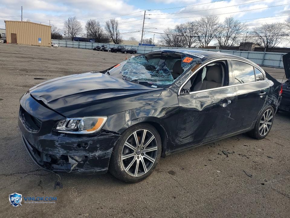 2017 VOLVO S60 PLATINUM – Lot 79359665 auction photo
