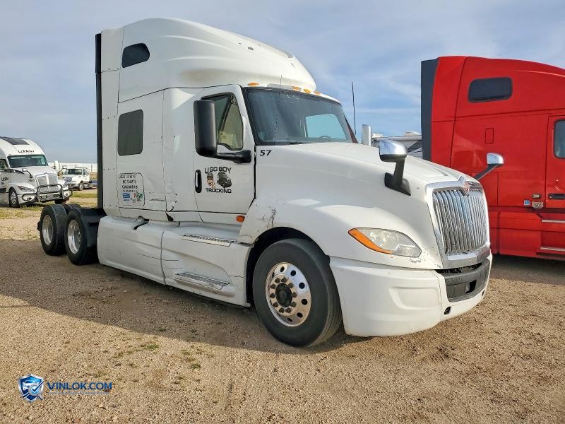 2018 INTERNATIONAL LT625 SEMI TRUCK – Lot 79432585 auction photo