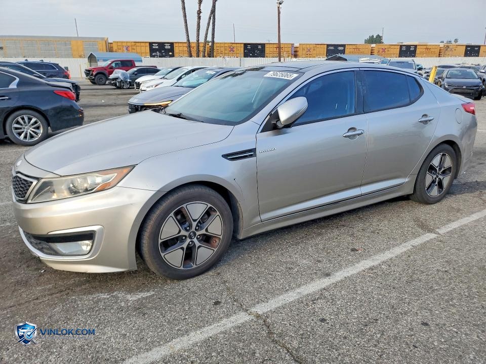 2013 KIA OPTIMA HYBRID EX – Lot 79625065 auction photo