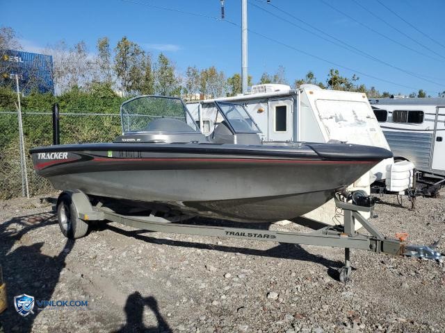 2003 TRACKER MARINE TUNDRA – Lot 83840575 auction photo