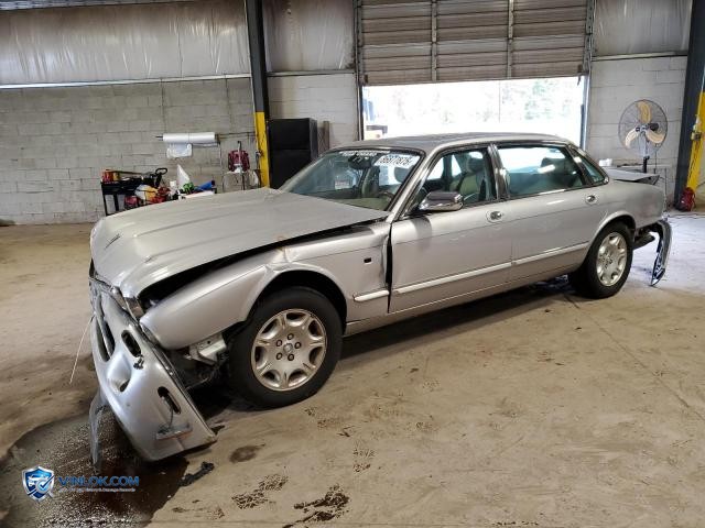 2002 JAGUAR VANDENPLAS – Lot 86877875 auction photo