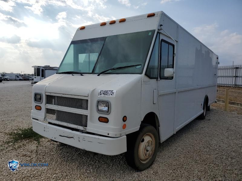 2004 FREIGHTLINER CHASSIS M LINE WALK-IN VAN – Lot 87409775 auction photo