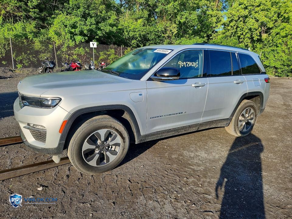 2023 JEEP GRAND CHEROKEE LIMITED 4XE – Lot 90928685 auction photo