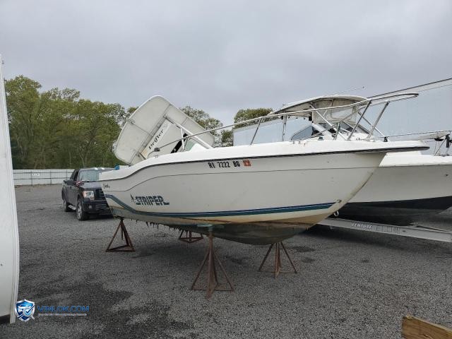1996 SEASWIRL STRIPER BOAT – Lot 92260565 auction photo