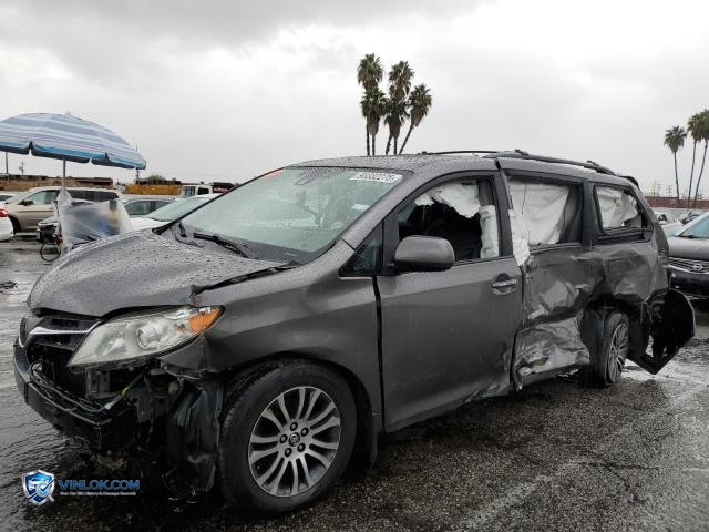 2018 TOYOTA SIENNA XLE – Lot 93332275 auction photo