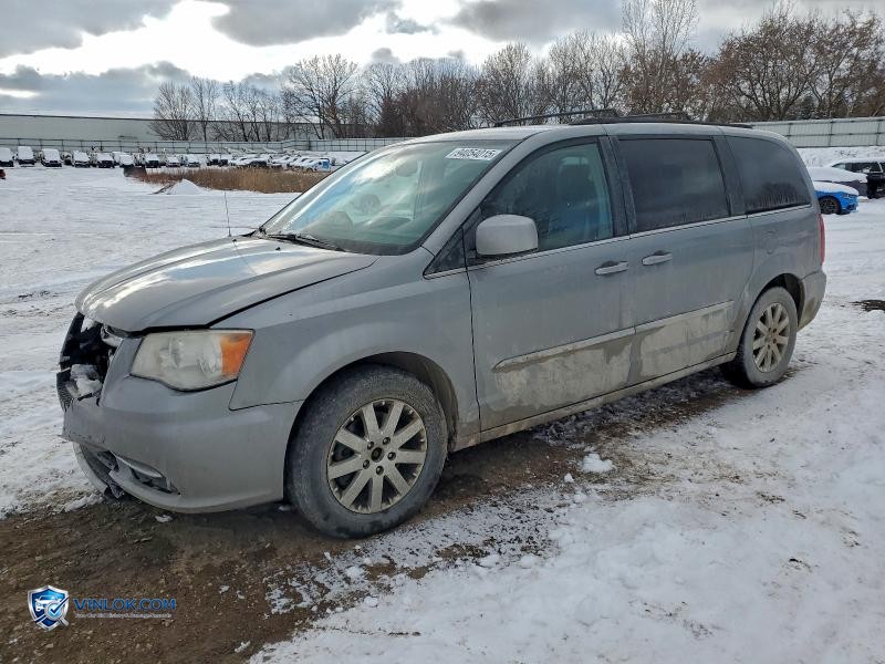2015 CHRYSLER TOWN & COUNTRY TOURING – Lot 94054015 auction photo