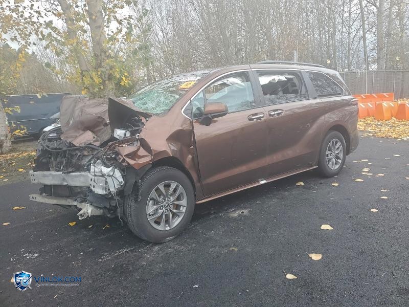 2023 TOYOTA SIENNA XLE – Lot 95927275 auction photo