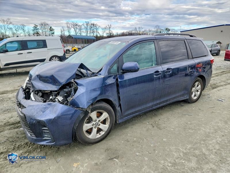 2018 TOYOTA SIENNA LE – Lot 97830115 auction photo
