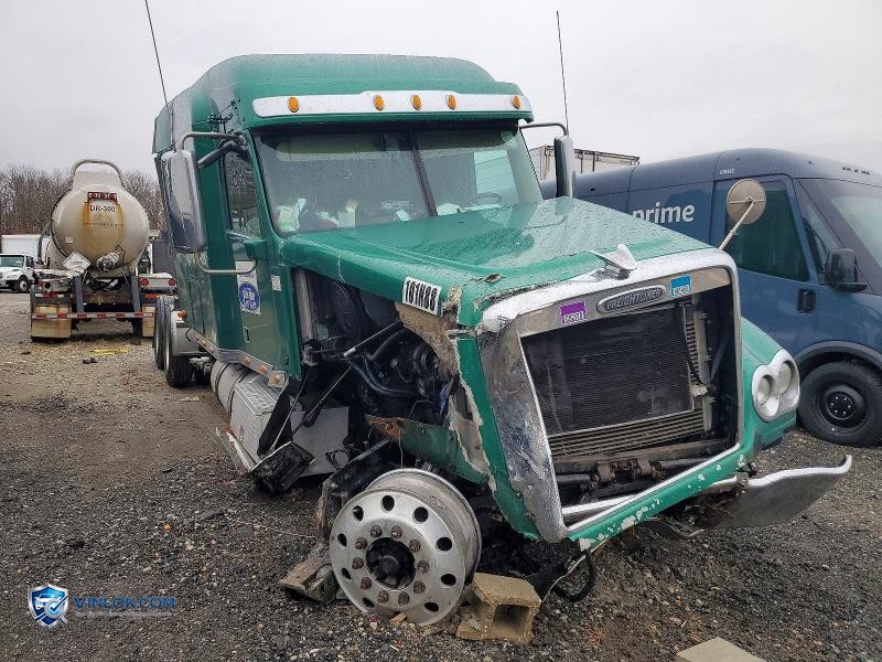 2015 FREIGHTLINER CORONADO SEMI TRUCK – Lot 97881995 auction photo