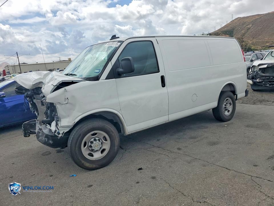 2025 CHEV EXPRESS CUTAW – Lot 98839135 auction photo
