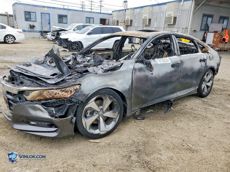 2018 HONDA ACCORD TOURING – Lot 99128235 auction photo