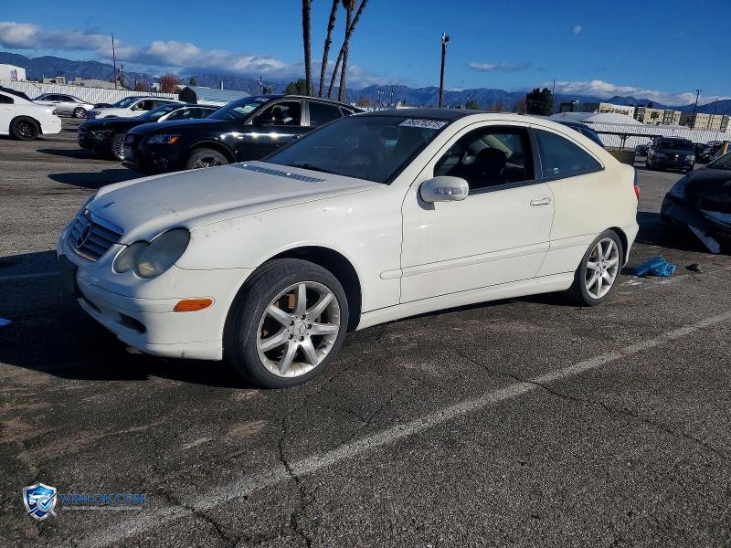 2002 MERCEDES-BENZ C 230K SPORT COUPE – Lot 99570375 auction photo