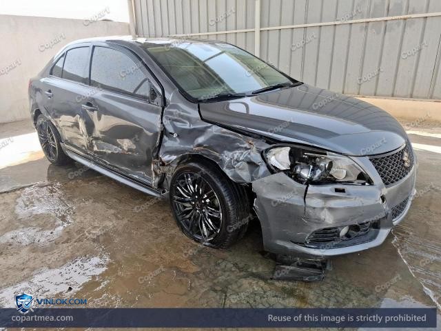 2016 SUZUKI KIZASHI – Lot 50841676 auction photo