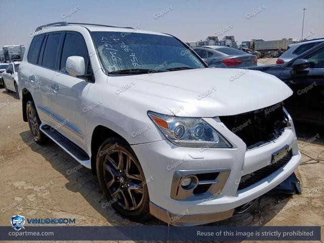2015 LEXUS LX570 – Lot 52786956 auction photo
