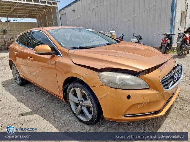 2013 VOLVO V40 – Lot 53460586 auction photo